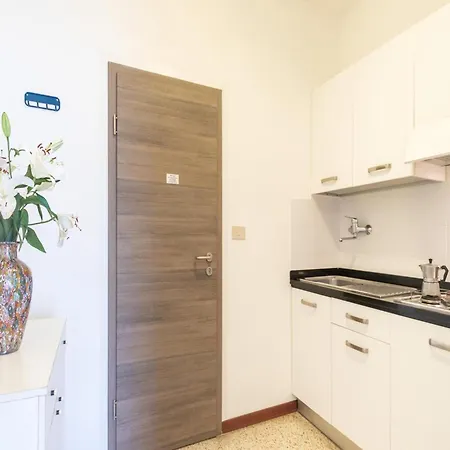 Enjoy A Cozy In Our Flat With Terrace * Lignano Sabbiadoro