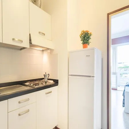 Enjoy A Cozy In Our Flat With Terrace لينانو سابيادورو